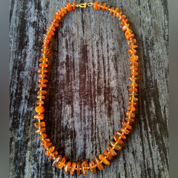World Tribe Baltic Amber Necklace - Picture 2 of 4